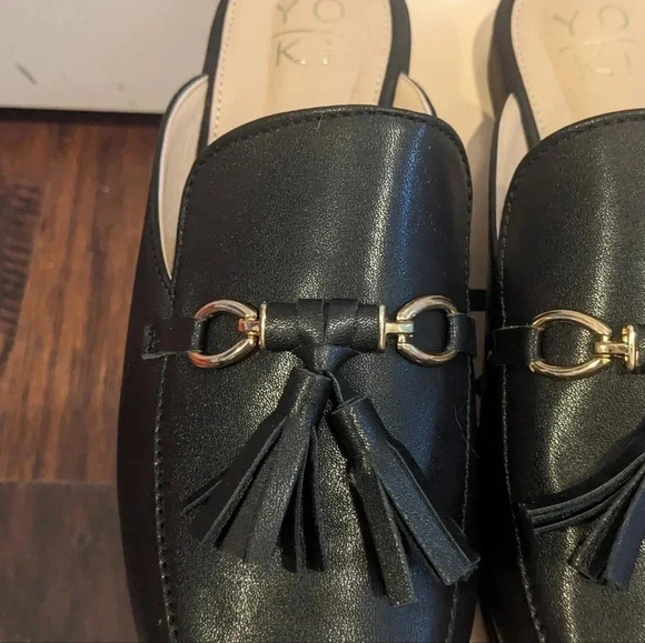 YOKI Women's Tassled Mules - Picture 10 of 11